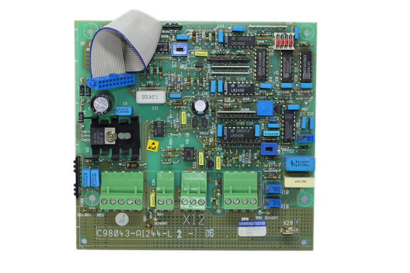 SIEMENS C98043-A1244-L2-06 SIMOREG SPINDLE BOARD - Image 3