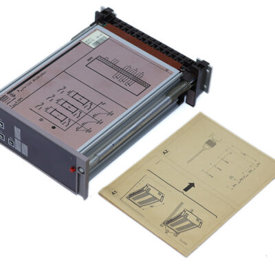 STAEFA CONTROL SYSTEM SE3TV 3 STAGE VOLTAGE SENSITIVE 04575