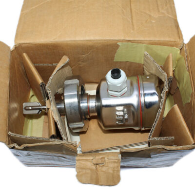 Endress+Hauser FTL50H-GMC2AC8G6A VIBRONIC POINT LEVEL SWITCH 943492-9000