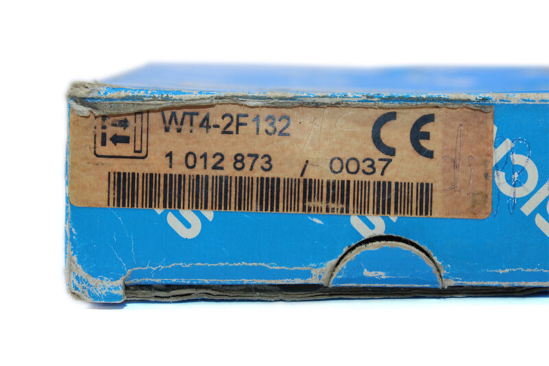 SICK WT4-2F132 Photoelectric proximity sensor 1012873