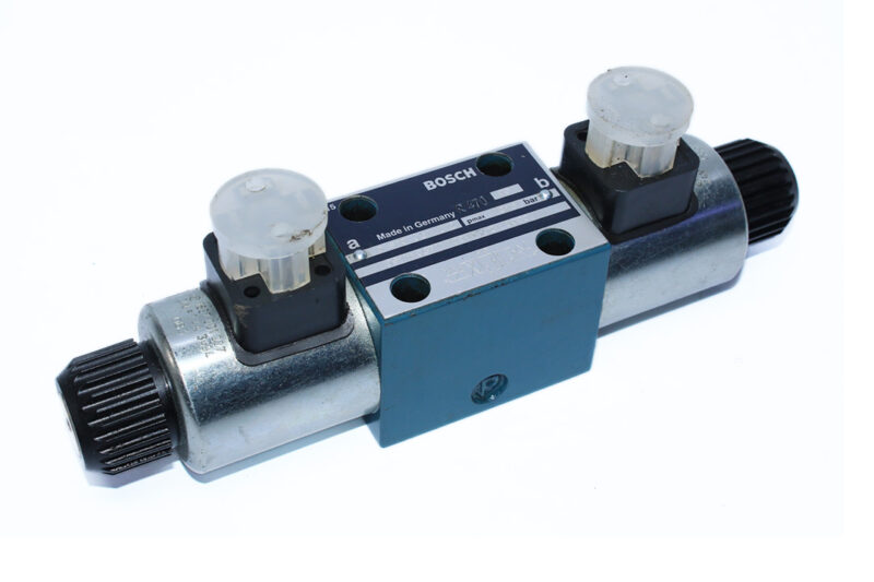 BOSCH 0 810 091 212 DIRECTIONAL CONTROL VALVE 081WV06P1V1004WS024/00D0