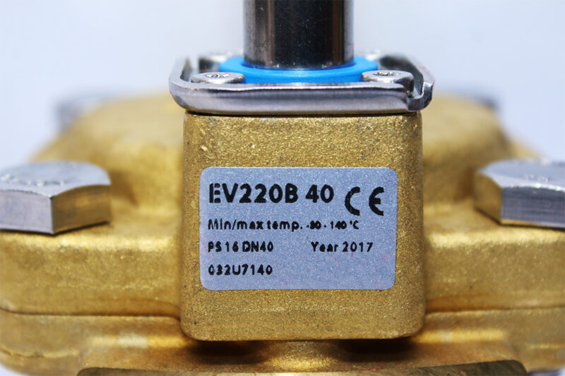 DANFOSS EV220B SOLENOID VALVE 032U7140 - Image 3