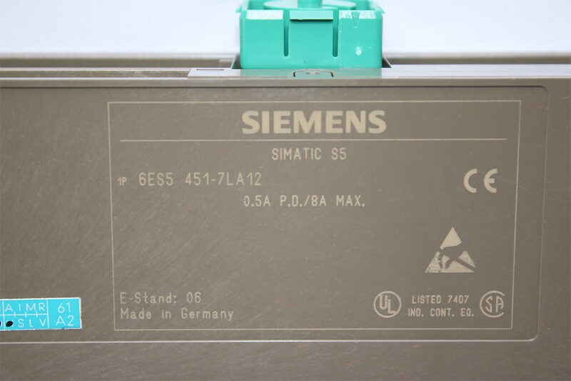 SIEMENS 6ES5 451-7LA12 Digital output Module