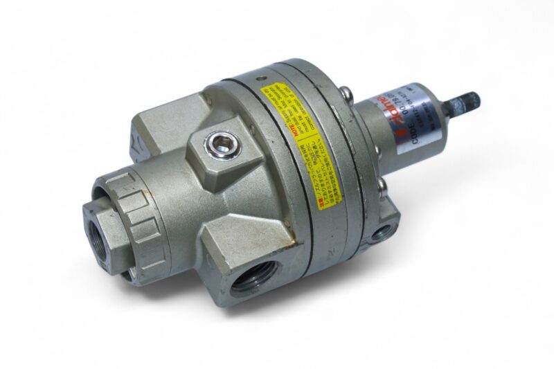 SMC DALMEC EIR412-F04-X27A PRECISION REGULATOR 00.79.0510 - Image 4