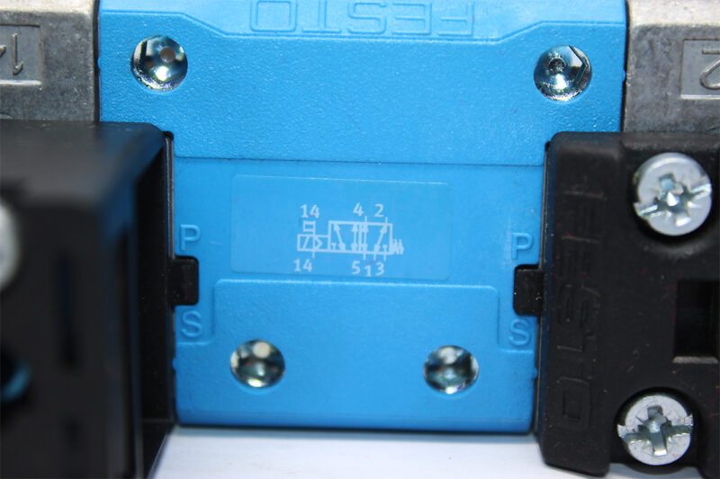 FESTO MN1H-5/2-D-1-FR-S-C SOLENOID VALVE 159716 - Image 3