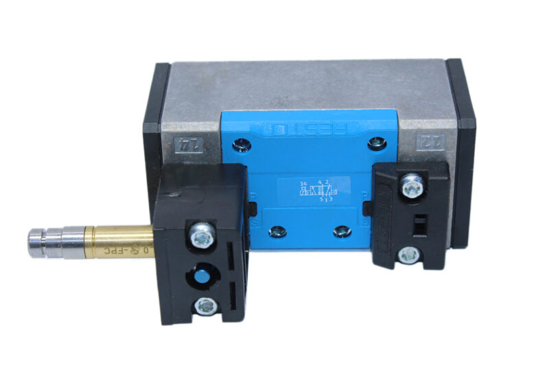 FESTO MN1H-5/2-D-1-C SOLENOID VALVE 159688 - Image 4