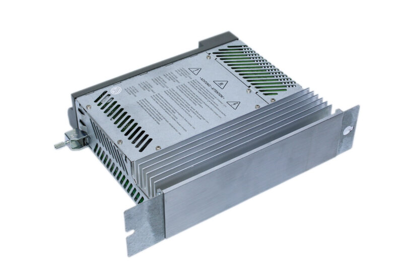 Schneider Electric-ELAU MC-4/11/03/400 PACDRIVE SERVO AMPLIFIER 13130245 - Image 8