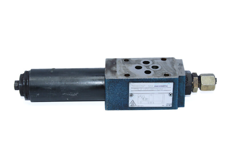 REXROTH R900483786 PRESSURE REDUCING VALVE ZDR6DP2-42/75YM - Image 3
