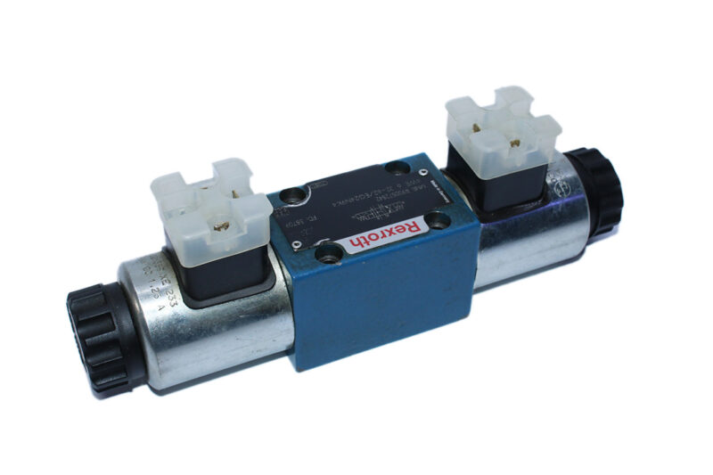 REXROTH R900572842 DIRECTIONAL CONTROL VALVE 4WE6J2-62/EG24N9K4 - Image 5