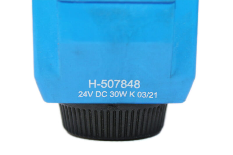 VICKERS DG4V 3 2AL M U H7 60 SOLENOID OPERATED DIRECTIONAL VALVE - Image 4