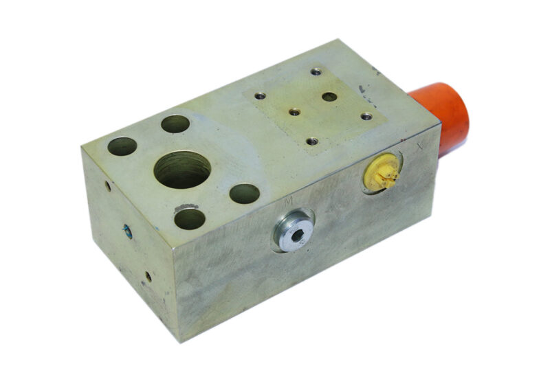 REXROTH R901197001 PUMP SAFETY BLOCK DBAEE25BH2-23/350G24K31A1A00 - Image 4
