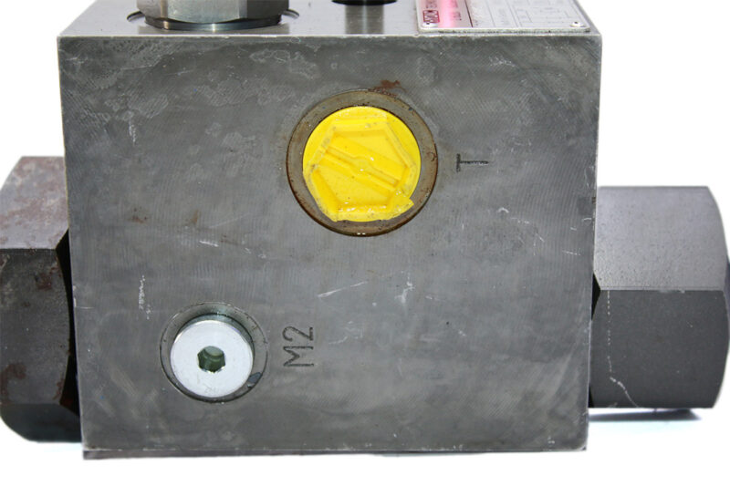 HYDAC SAF20M12T200A-S13 SAFETY AND SHUT-OFF BLOCK 2120454 - Image 6