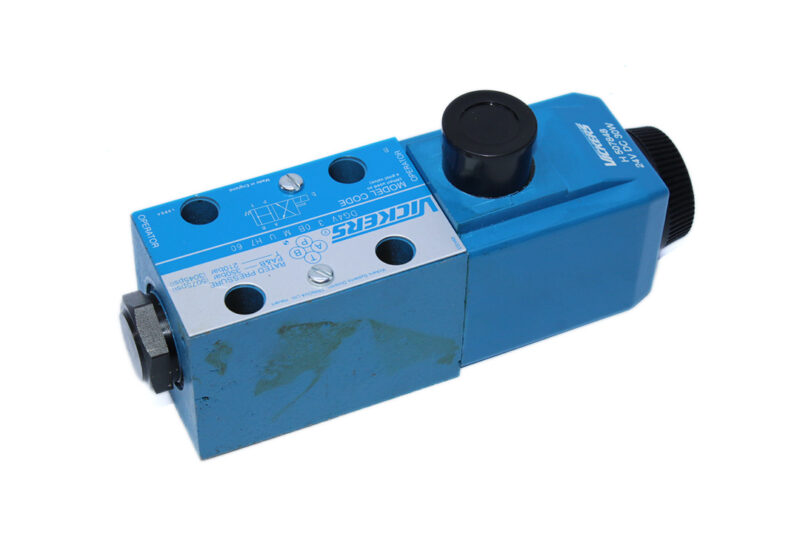VICKERS DG4V 3 0B M U H7 60 SOLENOID OPERATED DIRECTIONAL VALVE - Image 7