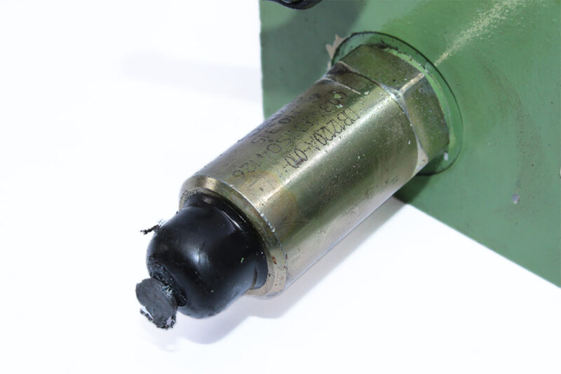 HYDAC SAF32M12T315A-S309 SAFETY AND SHUT-OFF BLOCK 2121144 - Image 4
