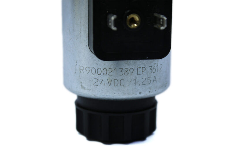 REXROTH R900568233 DIRECTIONAL CONTROL VALVE 4WE6W62/EG24N9K4 - Image 3