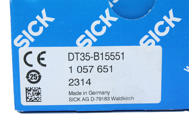 SICK DT35-B15551 LASER DISTANCE SENSOR 1057651