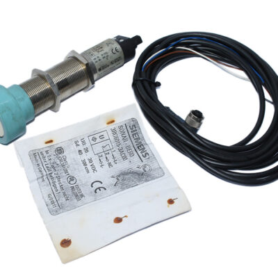 SIEMENS 3RG6015-3AC00 ULTRASONIC SENSOR