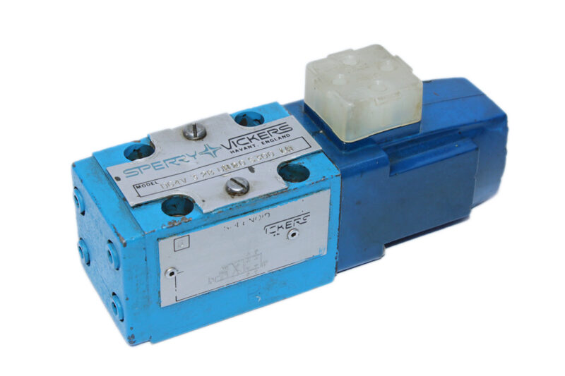 VICKERS DG4V 3 2B UH20 S300 LH SOLENOID OPERATED DIRECTIONAL VALVE