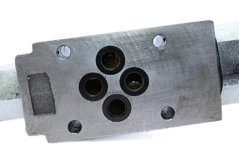 REXROTH R900915963 PROPORTIONAL PRESSURE CONTROL VALVE ZDRE6VP2-10/210MG24K4M - Image 7