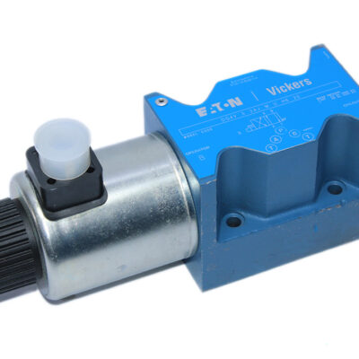 VICKERS DG4V 5 2AJ M U H6 20 SOLENOID OPERATED DIRECTIONAL VALVE
