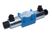 VICKERS DG4V 5 2CJ M U H6 20 SOLENOID OPERATED DIRECTIONAL VALVE