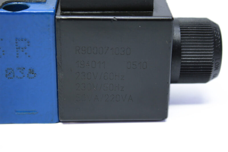 REXROTH R900909415 DIRECTIONAL CONTROL VALVE 4WE6Y62/EW230N9K4 - Image 4