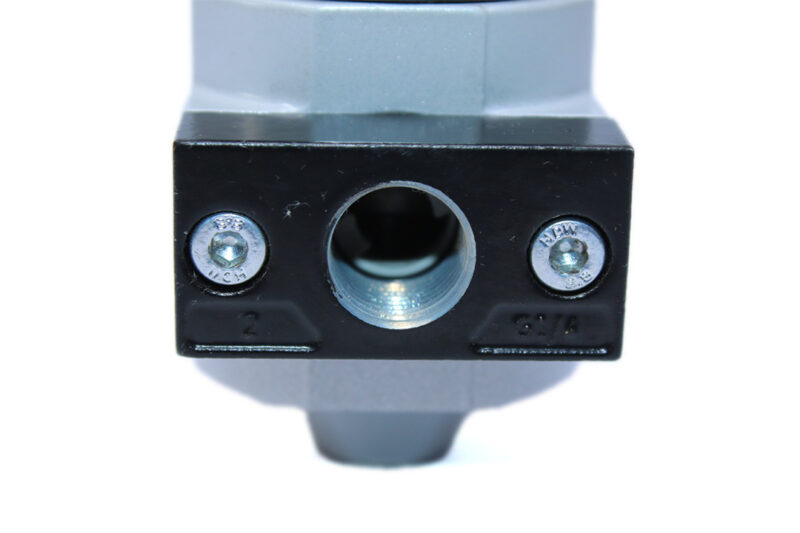 FESTO HE-1/4-D-MINI ON/OFF VALVE 162807 - Image 4