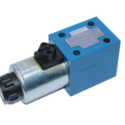 REXROTH R900589933 DIRECTIONAL CONTROL VALVE 4WE10D32/CG24N9K4
