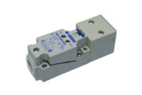 TELEMECANIQUE XS8-C40PC440 Inductive proximity sensors