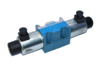 VICKERS DG4V 5 8CJ VM U H6 20 SOLENOID OPERATED DIRECTIONAL VALVE