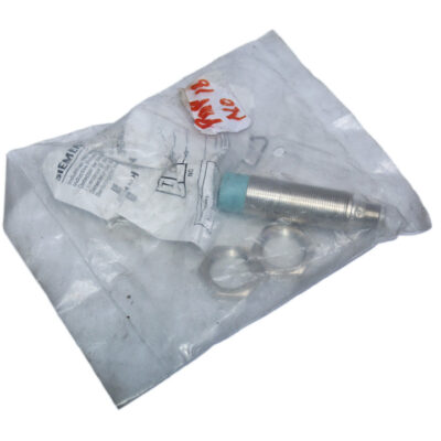 SIEMENS 3RG4023-3AB00 INDUCTIVE SENSOR