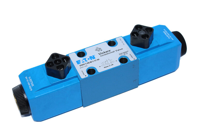 VICKERS DG4V 3 2N M U H7 60 SOLENOID OPERATED DIRECTIONAL VALVE - Image 5