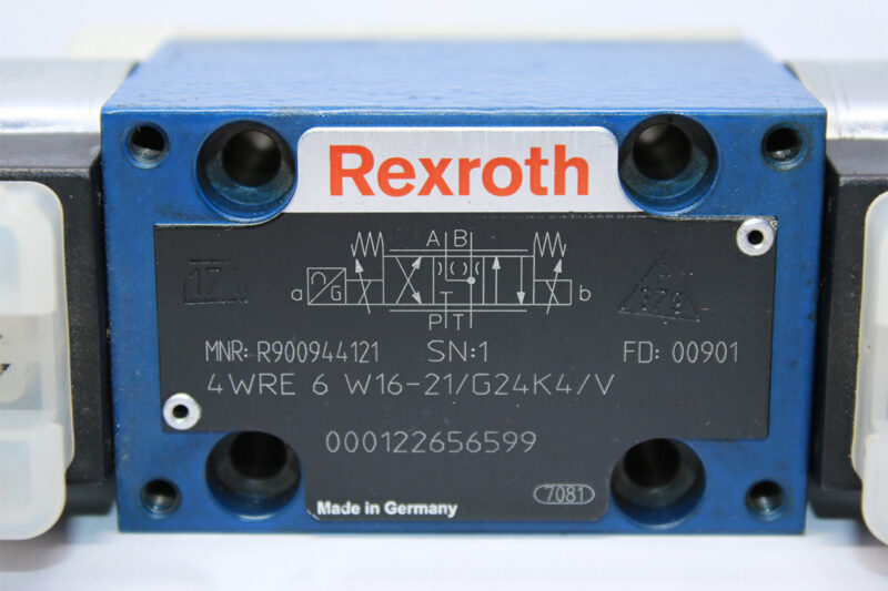 REXROTH R900944121 PROPORTIONAL DIRECTIONAL VALVE 4WRE 6 W16-21/G24K4/V