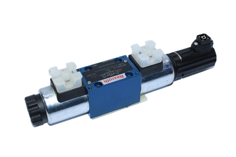 REXROTH R900944121 PROPORTIONAL DIRECTIONAL VALVE 4WRE 6 W16-21/G24K4/V - Image 5