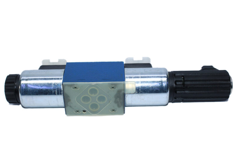 REXROTH R900944121 PROPORTIONAL DIRECTIONAL VALVE 4WRE 6 W16-21/G24K4/V - Image 7