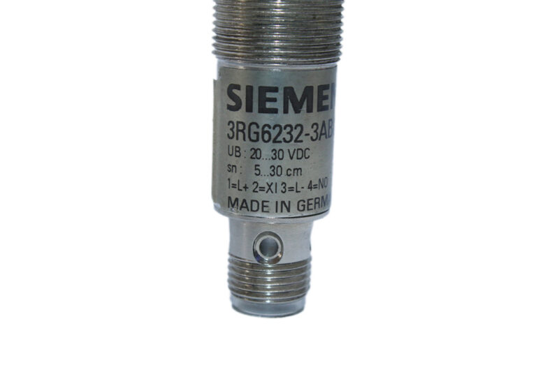 SIEMENS 3RG6232-3AB00 ULTRASONIC SENSOR