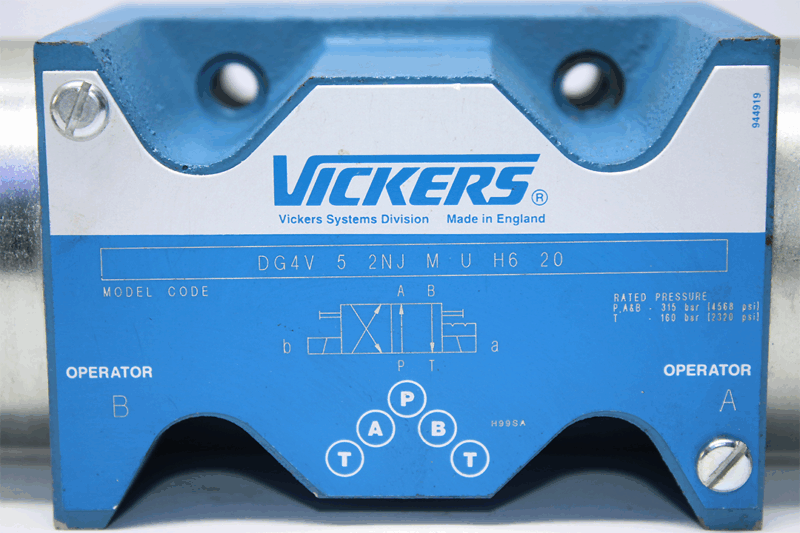 VICKERS DG4V 5 2NJ M U H6 20 SOLENOID OPERATED DIRECTIONAL VALVE
