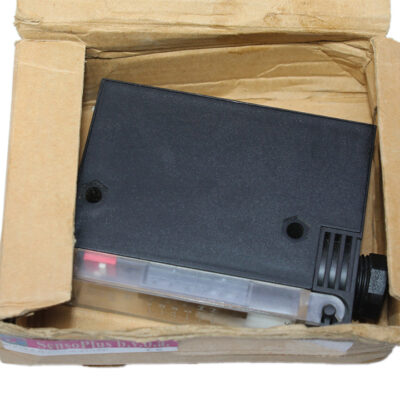 VISOLUX RLK23-8-H-2000-IR/31/104/116 BACKGROUND SUPPRESSION SENSOR 419482