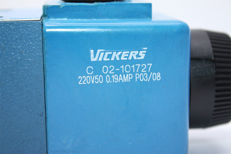VICKERS DG4V 3S 0C M U C5 60 SOLENOID OPERATED DIRECTIONAL VALVE - Image 6