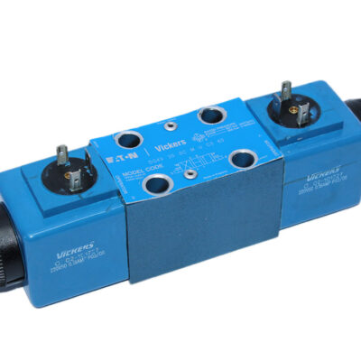 VICKERS DG4V 3S 0C M U C5 60 SOLENOID OPERATED DIRECTIONAL VALVE