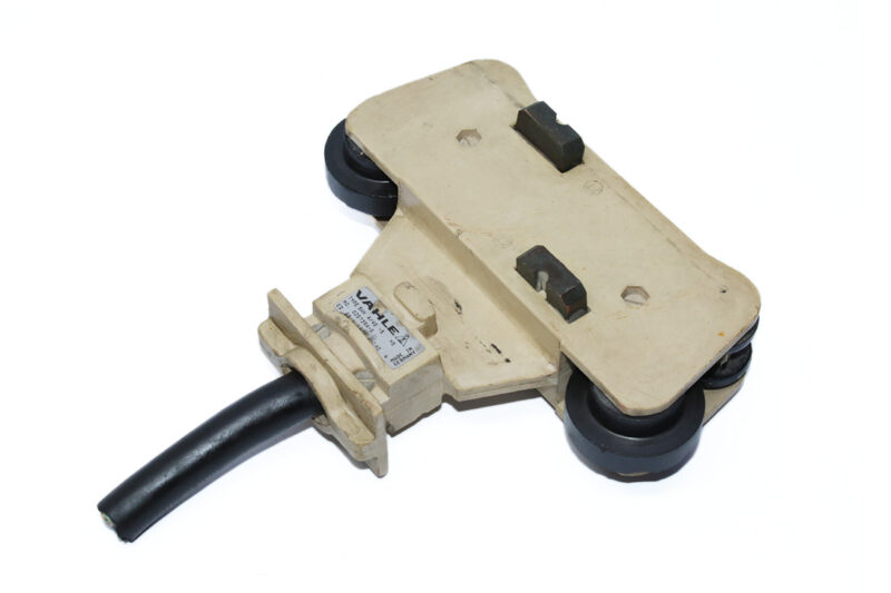 VAHLE SWK 4/40-5HS Current Collector 600V 40A - Image 6