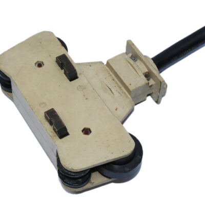 VAHLE SWK 4/40-5HS Current Collector 600V 40A