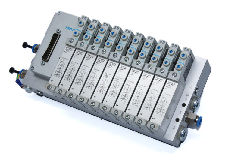 FESTO VTUG-14-MSDR-B1T-25V20-Q12-DT-Q6SU-10VK+M1SC VALVE TERMINAL 573606