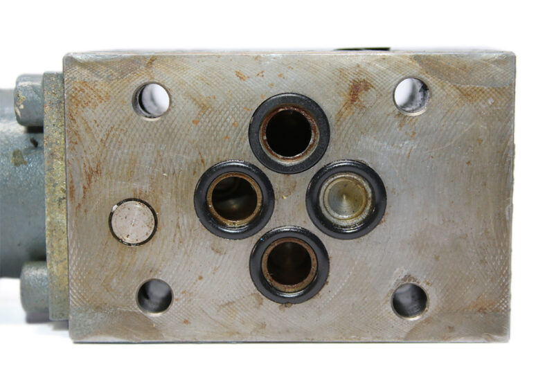 HYDROTECHNIK W2N-32-0N-6-AB-1 DIRECTIONAL CONTROL VALVE - Image 4