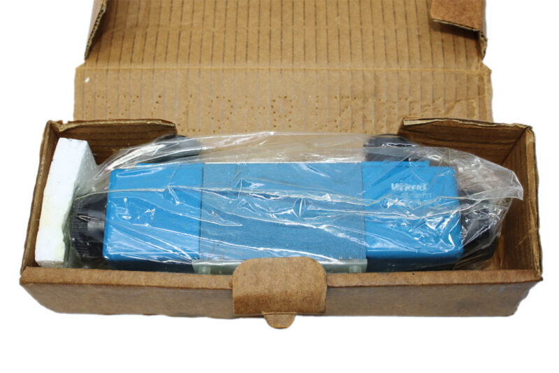 VICKERS DG4V 3S 2N M U C5 60 SOLENOID OPERATED DIRECTIONAL VALVE