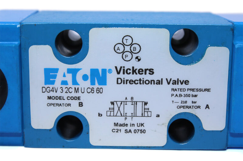 VICKERS DG4V 3 2C M U C6 60 SOLENOID OPERATED DIRECTIONAL VALVE