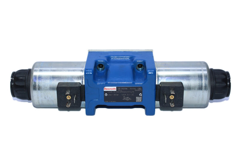 REXROTH R901278786 DIRECTIONAL CONTROL VALVE 4WE10C50/OFEG24N9K4/M - Image 3