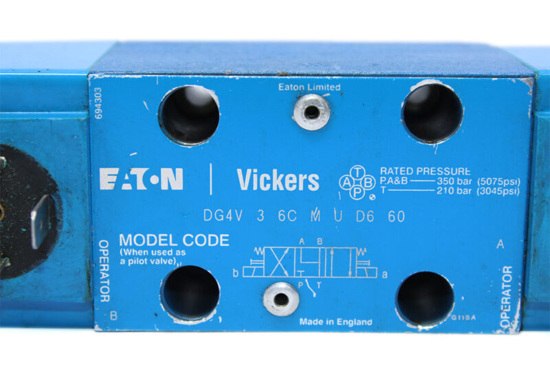 VICKERS DG4V 3 6C M U D6 60 SOLENOID OPERATED DIRECTIONAL VALVE