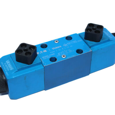 VICKERS DG4V 3 6C M U D6 60 SOLENOID OPERATED DIRECTIONAL VALVE