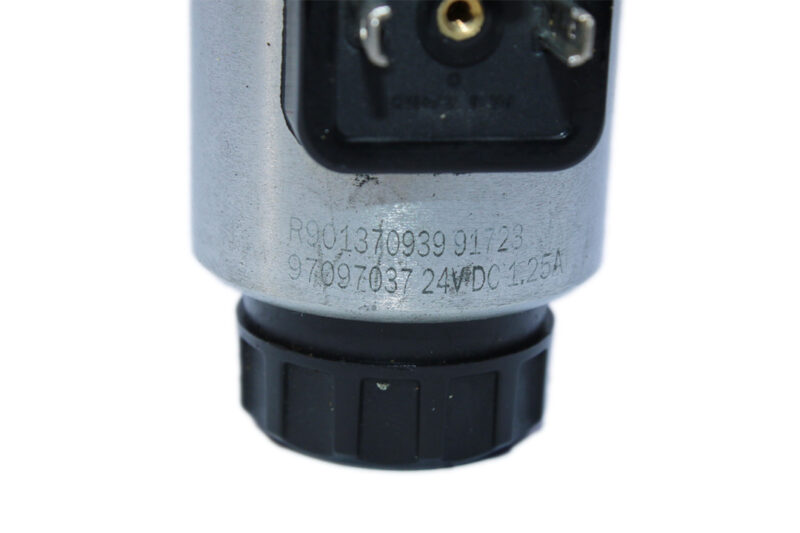 REXROTH R900564107 DIRECTIONAL CONTROL VALVE 4WE6C62/OFEG24N9K4 - Image 3